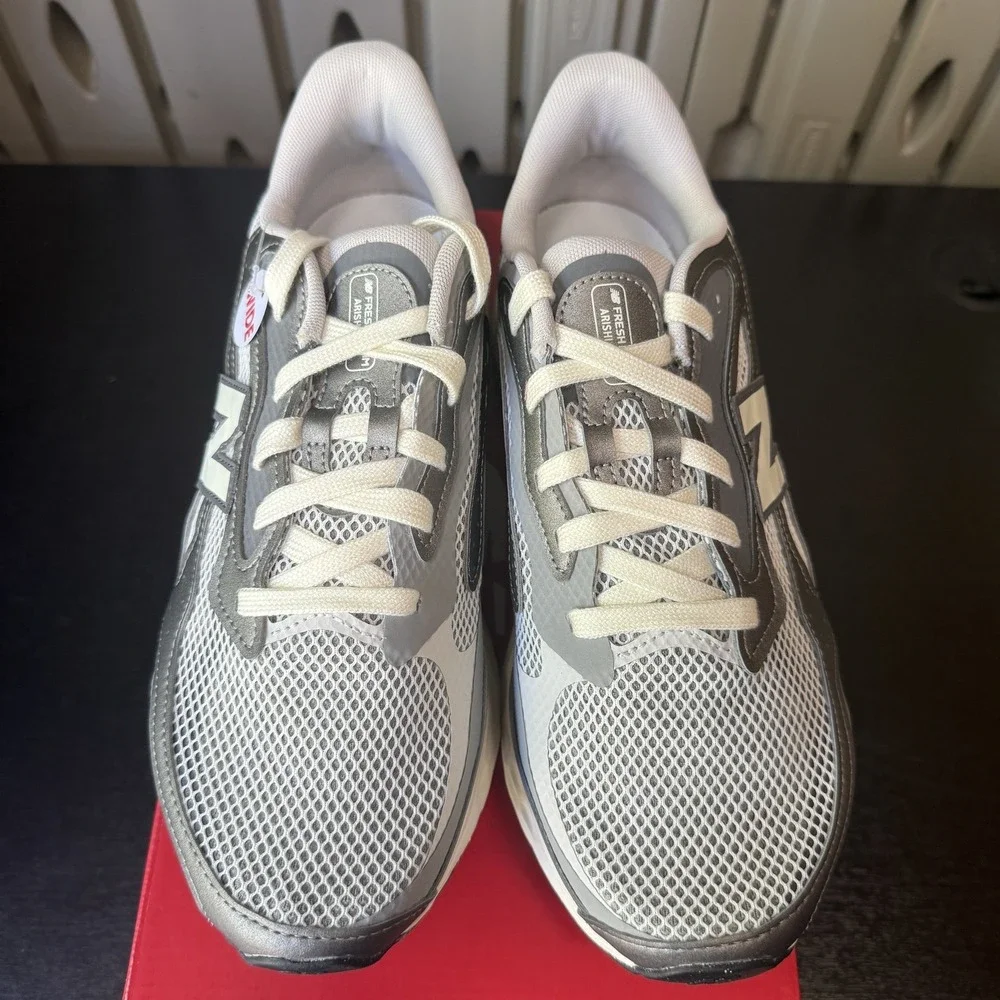 New Balance Fresh Foam Arishi V4 Tiralux Grey Running Shoes Mens Size 10 4E Wide